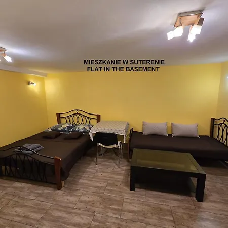 Mieszkanie W Suterenie شقة